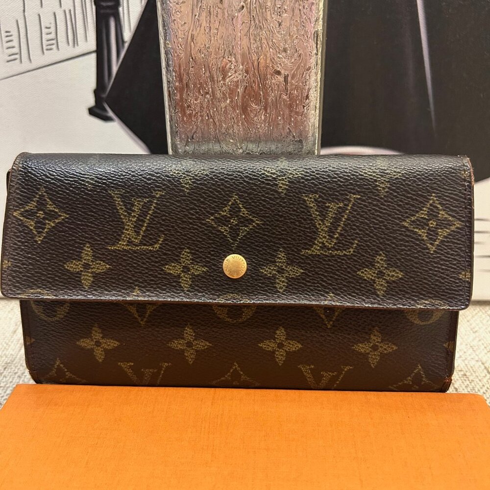 Louis Vuitton Brown Monogram Wallet - Picture 8 of 15